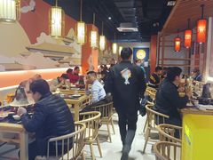 大堂-京炭铜锅涮肉·羊蝎子·羊肉炉(保利·时光里店)