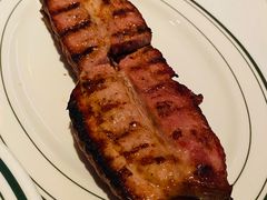 -Wolfgang’s Steakhouse 沃夫冈牛排馆(上海白玉兰广场店)