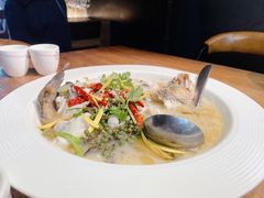 金汤酸菜海鲈鱼-肴约·花园式餐厅(湖里店)