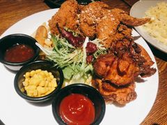 炸鸡拼盘-机器人火炉披萨(爱琴海店)