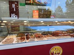 面包甜点陈列柜-冷记卤品(环湖中路店)