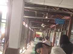 -安吉龙王山峡谷漂流