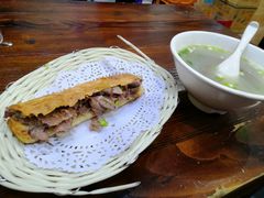 -张满意驴肉火烧(西四店)