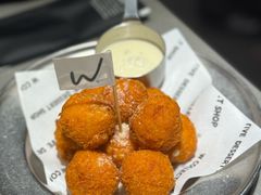 -W COLLECTIVE  DESSERT SHOP