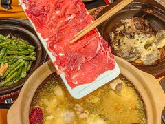 -邹开喜·炭炉鸡煲·海鲜火锅(虹口足球场店)