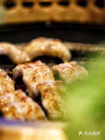 在JR列车里沉浸式烧肉是什么体验?
