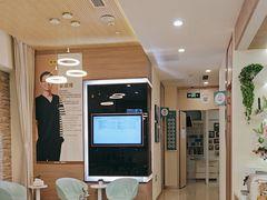 -维乐口腔(美维云门诊陆家嘴店)