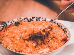 -玛格萝妮比萨屋(四平店)