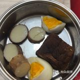 夜宵来一个，满足感爆棚！夹饼不仅是街头小吃的代表