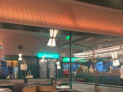 -芭莉与彩虹西餐厅(成都合生汇店)