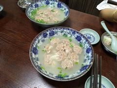 -老新隆牛肉锅贴(新街口店)