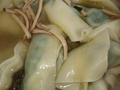 -忆秦园小笼包(惠山古镇总店)