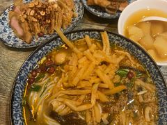 -粉家柳州螺蛳粉(杨宅路店)