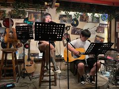 -南锣鼓巷吉他吧(鼓楼店)