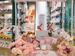 -Laderach 莱德拉(上海环贸iapm店)