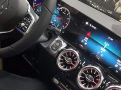 -上海星瀚奔驰4S店(红柳路店)