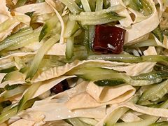 -虹海圣肉饼店家常菜馆