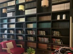 -喜鹊愉家酒店(郑州曼哈顿博览中心地铁站店)