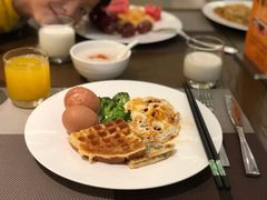 -杭州千岛湖皇冠假日酒店大堂吧