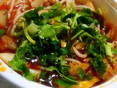 -三千粉牛肉米粉(来客茂店)