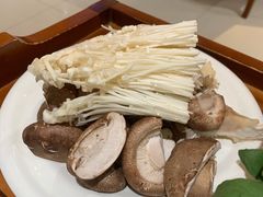 -满旗楼 北京烤鸭·涮羊肉火锅(武昌店)