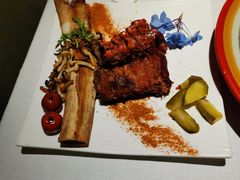 酱焗中式牛肋排-悦融琥珀·京鲁菜·海味珍品(西单店)