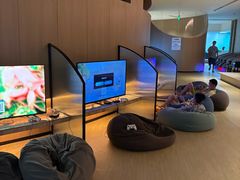 -涨巢·潮玩水疗局