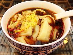 红汤辣馄饨-笑来喜馄饨小笼工坊店(湖滨街店)