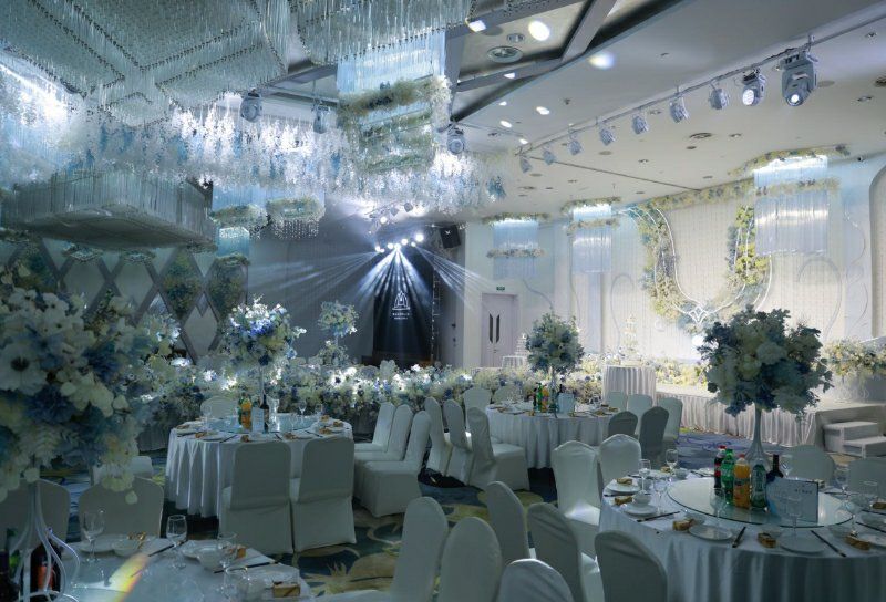 松江的新人们怎么能拒绝这家一站式婚礼会所呢