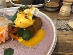 -FLOVIE FLORIST CAFE