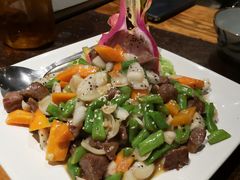 火龙果百合炒牛柳-上楼私房菜(院士路店)
