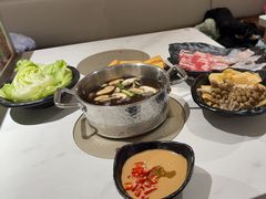 -呷哺呷哺 黄金牧场 (新中关购物中心店)