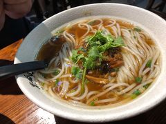 卤肉粉-黑白电视长沙小吃(美林M·LIVE天地东座店)