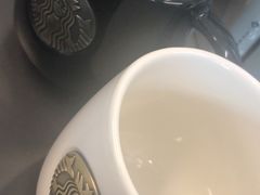 -星巴克臻选(北京嘉里中心第二店)