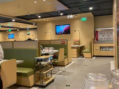 大堂-海底捞火锅(杭州萧山宝龙广场店)