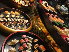 -四海一家自助餐(益田假日广场店)