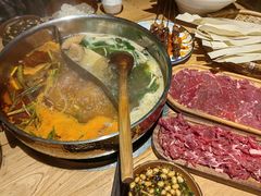 -黔诚多彩火锅(甲秀楼店)