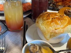 -东方红海鲜百汇(国际大厦店)