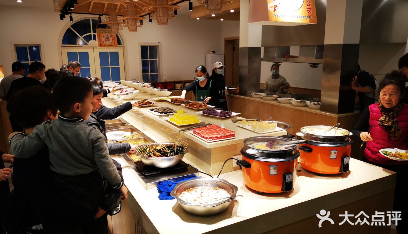 温州探店|温州人爱上素食自助餐厅，透漏一素觉火爆的3个吃点