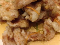 -老码头黑皮肘子锅包肉熏酱水饺(文政街店)
