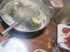 -乡土黄·鲜牛肉火锅·小龙虾(兴业街店)