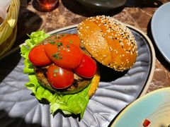 -Let'sBURGERplus·非常创意汉堡(三里屯店)