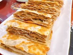 猪肉大葱肉饼-玉华台饭庄(裕中西里小区店)