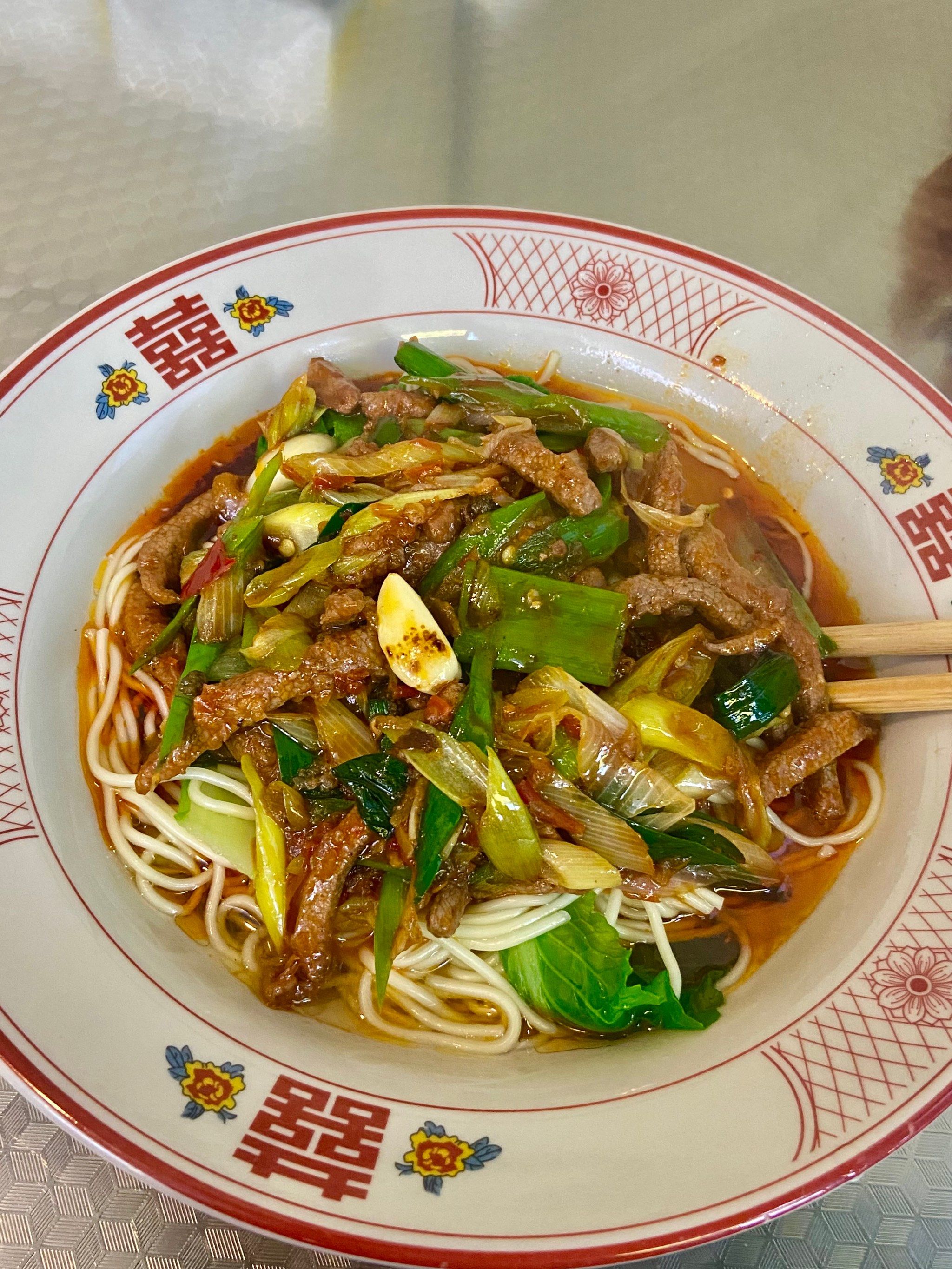 汽博好吃的现炒浇头面