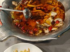 -沸腾鱼乡(知春路分店)