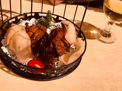 秘制脆皮乳鸽-避风塘(嘉兴八佰伴店)