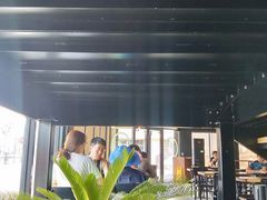 -Cha Café and Bistro