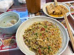 -扬二春炒饭(国庆路总店)