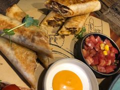 -HIGH FIVE哈福手工汉堡(桂林路店)