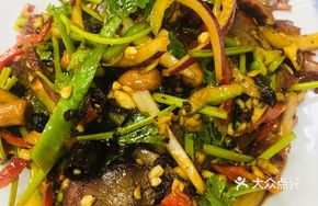 Spicy Beef Salad